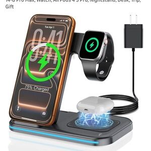 Brand new 3-in-1 Wireless Charging Station - Black